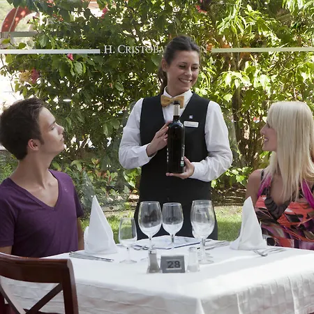 Cristobal Colon Hotel