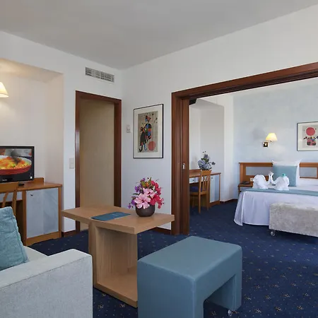 Hotel Cristobal Colon