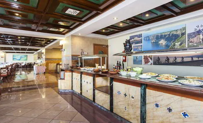 Hotel Cristobal Colon 4*