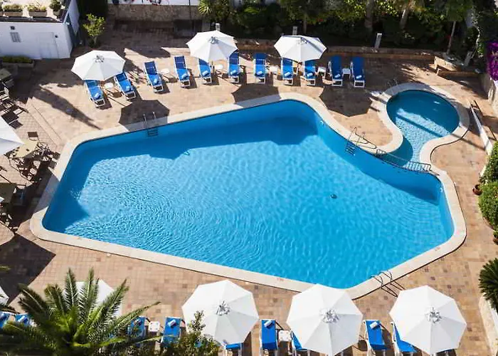 Cristobal Colon 帕尔马海滩